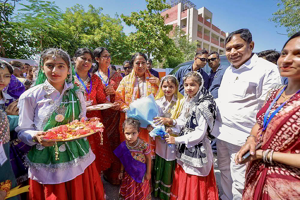Rekha Gupta inaugurates Sports Centre