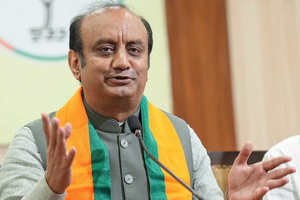 Sudhanshu Trivedi press conference in Lucknow