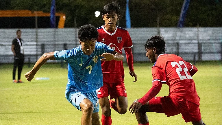India Vs Nepal Highlights, SAFF U17 Championship Semi-Final: Action from the first half in Colombo. - Photo: X/Indian Football