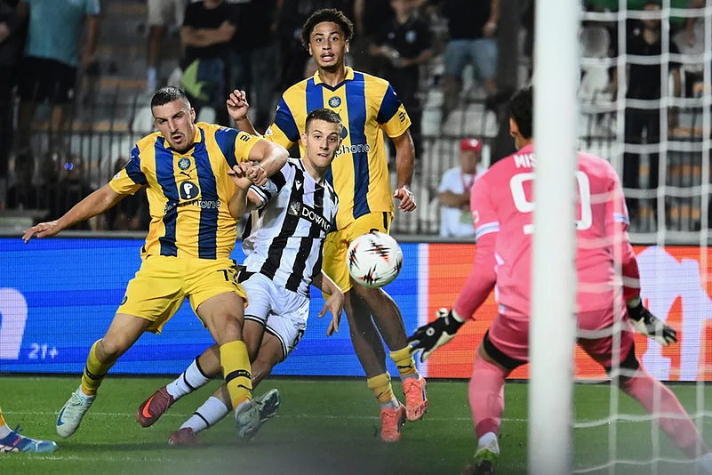 Europa League 2025-26 Soccer POAK FC Vs Maccabi Tel Aviv_Giannis Konstantelias