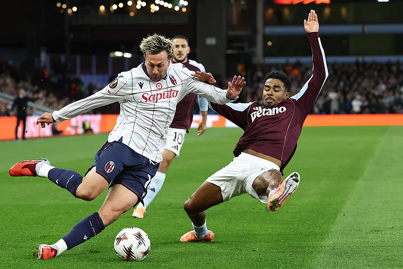 UEFA Europa League soccer Aston Villa vs Bologna_Federico Bernardeschi