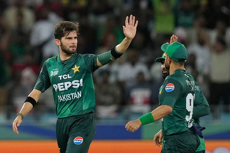 Asia Cup t20 Cricket 2025 Super Four match Pakistan vs Bangladesh_Shaheen Shah Afridi