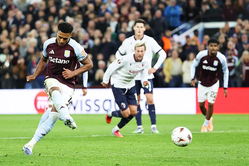 UEFA Europa League soccer Aston Villa vs Bologna_Ollie Watkins