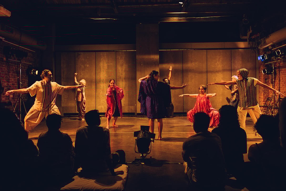 Special Arrangement : Dancing In Their Sixties And Seventies