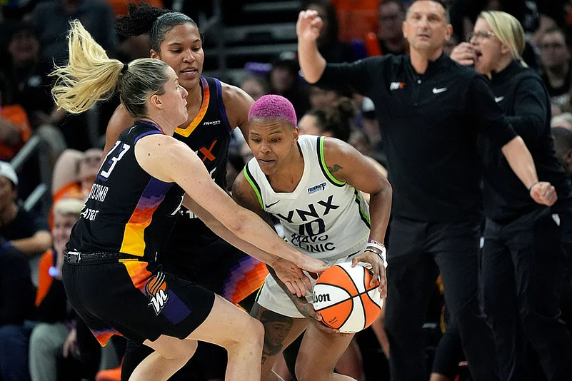 WNBA basketball playoff semifinals series game 3 Phoenix Mercury vs Minnesota Lynx_Courtney Williams