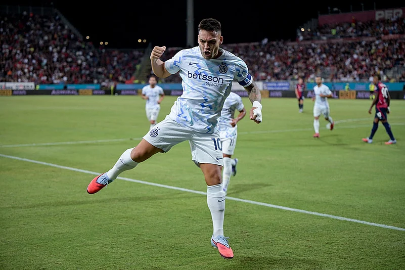 Italy soccer Serie A 2025-26 Cagliari Calcio vs Inter Milan_Lautaro Martinez