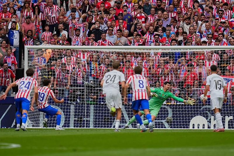 Spain soccer La Liga 2025-26 Atletico Madrid vs Real Madrid: Julian Alvarez