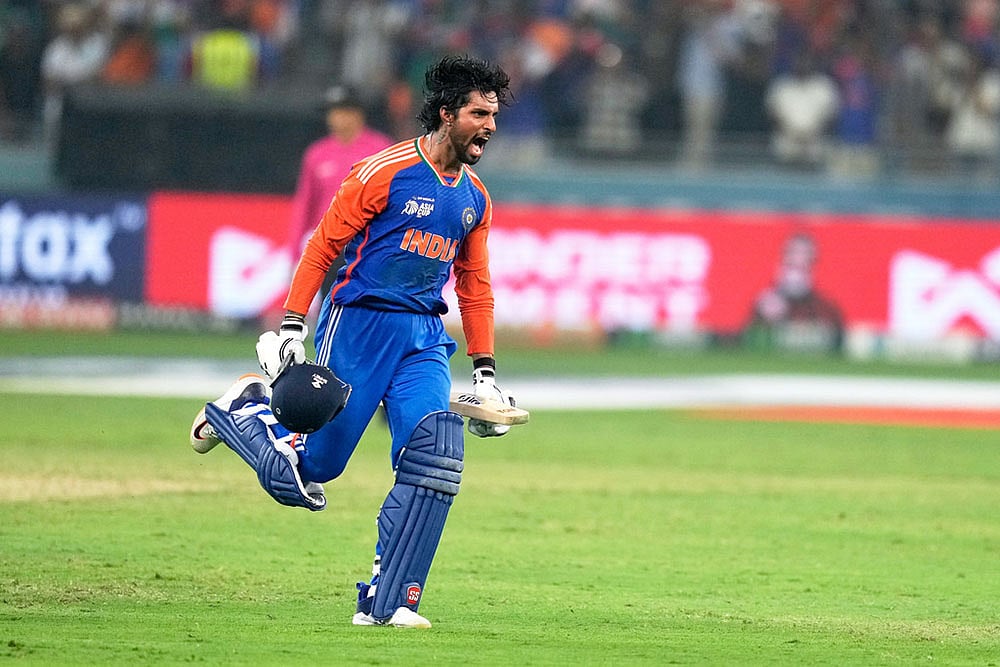 Asia cup Cricket final 2025 India vs Pakistan match photos_Tilak Varma