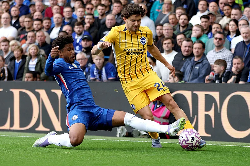 Britain soccer Premier League 2025-26 Chelsea vs Brighton and Hove Albion_Andrey Santos