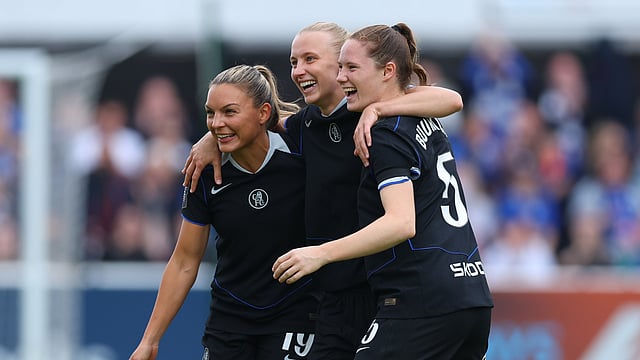 Women's Super League, Matchday 4 Wrap: Chelsea Hit Four Past West Ham; Man United Beat Rivals Liverpool