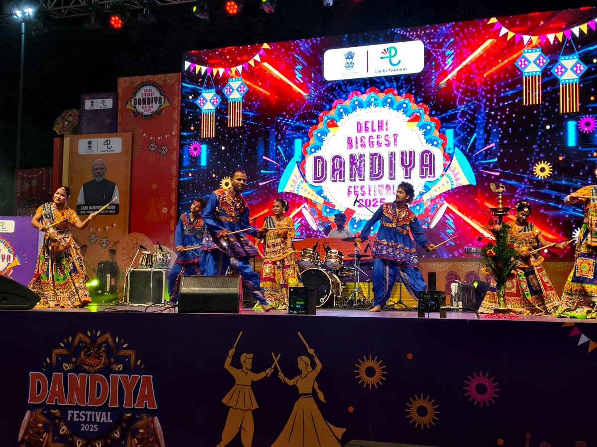 Delhi Tourism Hosts Vibrant Dandiya Festival At Yamuna Sports Complex & Rugby Ground For Navratri