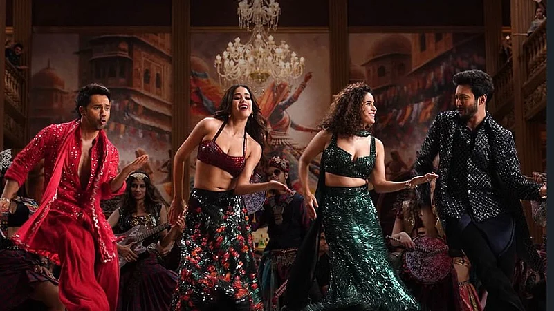 Sunny Sanskari Ki Tulsi Kumari advance booking report