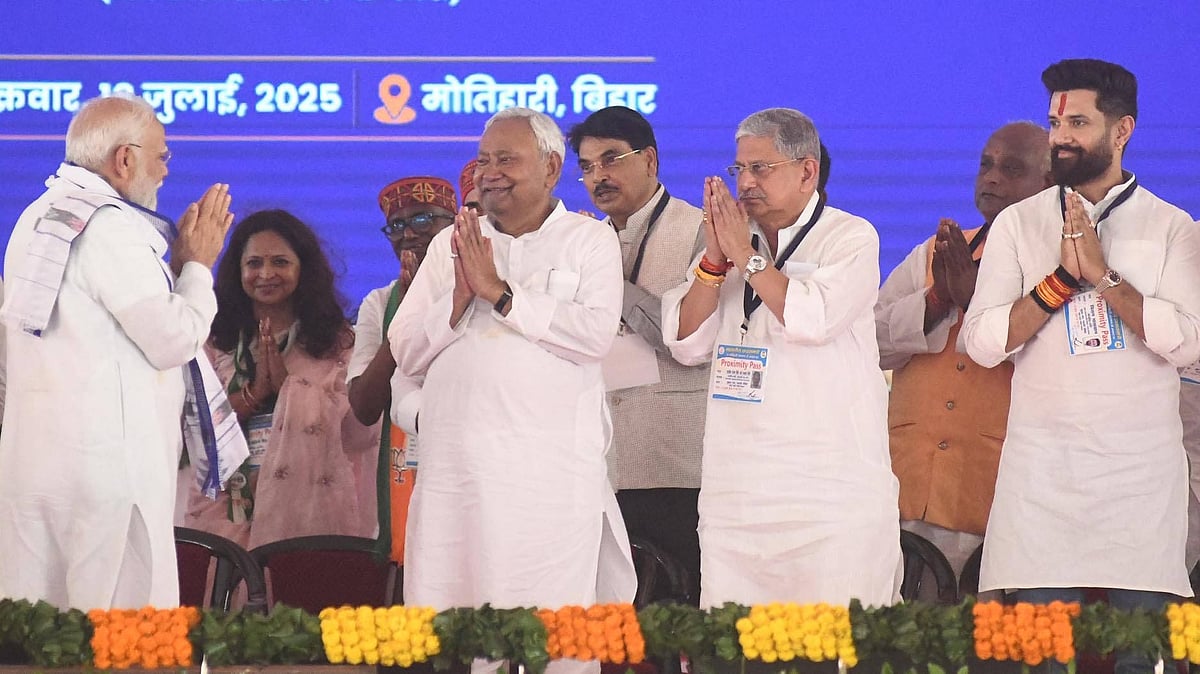 IMAGO / Hindustan Times : Narrow Vote Margin Highlights Role of Smaller Parties |