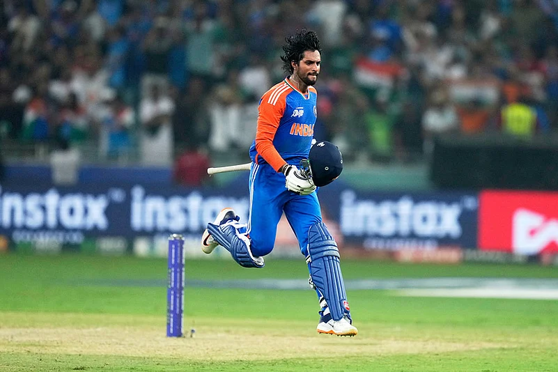 India vs Pakistan cricket Asia Cup 2025 Final No Trophy Controversy_Tilak Varma