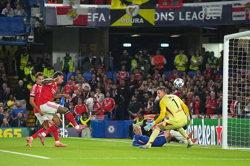 UEFA Champions League 2025-26 match Chelsea vs SL Benfica_Richard Rios