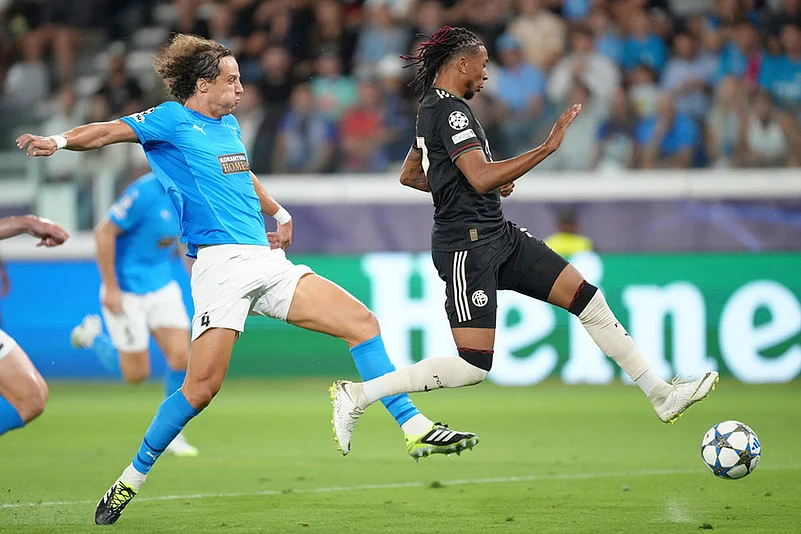 UEFA Champions League 2025-26 match Pafos Vs Bayern Munich_David Luiz,