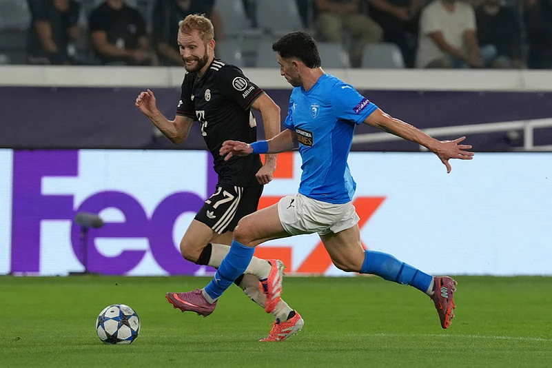 UEFA Champions League 2025-26 match Pafos Vs Bayern Munich_Kostas Pileas