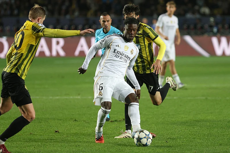 UEFA Champions League 2025-26 match KAI vs RMD_Eduardo Camavinga