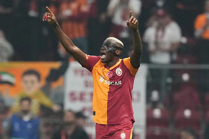 UEFA Champions League 2025-26 match Galatasaray vs Liverpool_Victor Osimhen