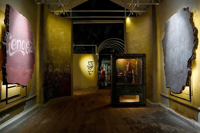 Kolkatas Nabanna Pandal by Behala Friends portrays war, famine, and survival