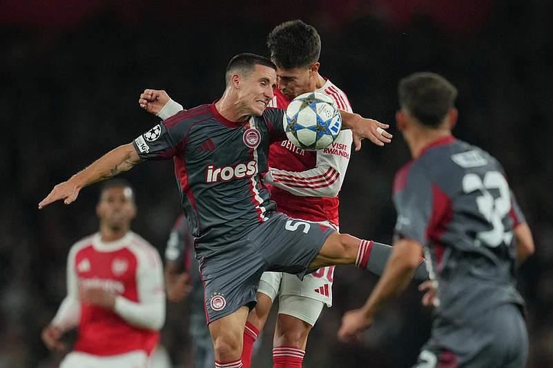 Champions League Soccer Match: Olympiakos vs Arsenal