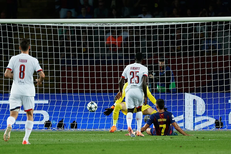 UEFA Champions League: PSG vs Barcelona