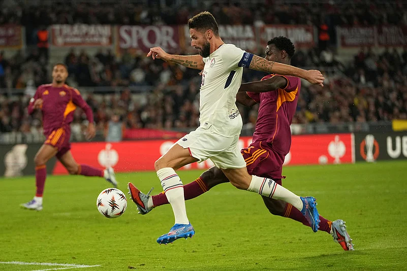 UEFA Europa League soccer match AS Roma vs Lille_Olivier Giroud