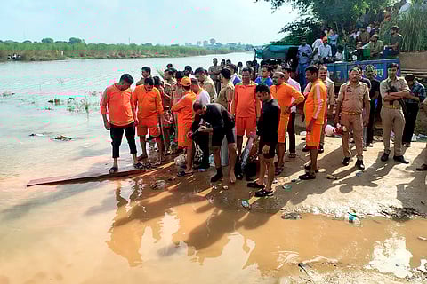 13 drown in yamuna during Durga Puja in Agra