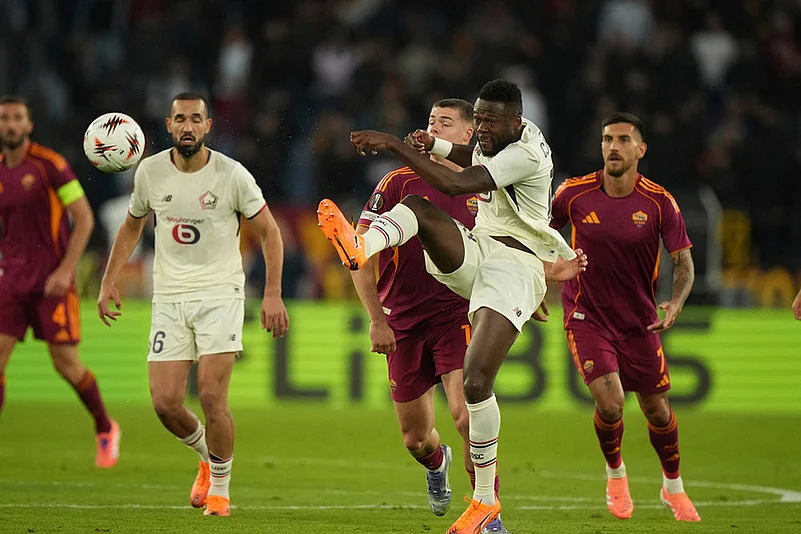 UEFA Europa League soccer match AS Roma vs Lille_Evan Ferguson