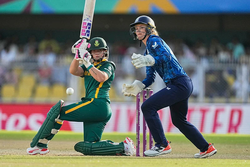ICC Women’s ODI World Cup 2025 SA Women Vs ENG Women match photos_Nadine de Klerk