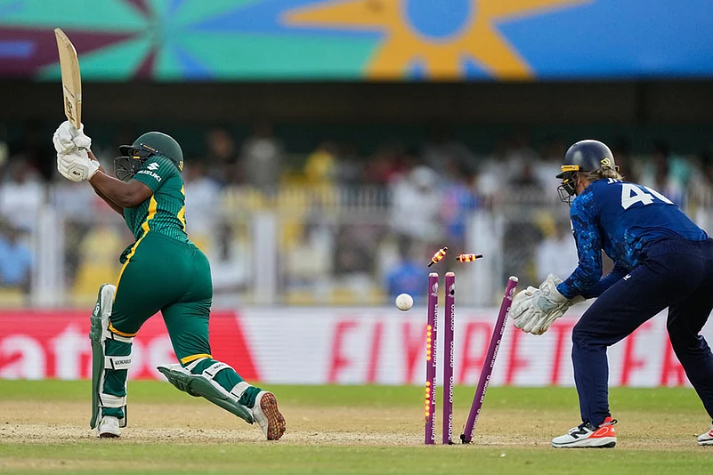 ICC Women’s ODI World Cup 2025 SA Women Vs ENG Women match photos_Nonkululeko Mlaba