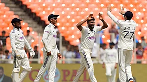 (AP Photo/Ajit Solanki) : India's Mohammed Siraj, second right, celebrates with teammates after the dismissal of West Indies' Justin Greaves on the third day of the first Test cricket match between India and West Indies at Narendra Modi Stadium in Ahmedabad, India, Saturday, Oct. 4, 2025.