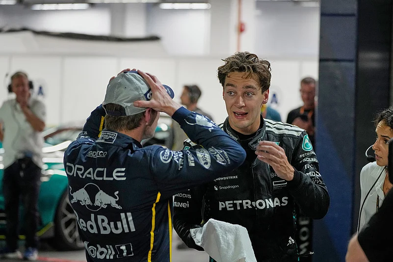 Mercedes driver George Russell and Red Bull driver Max Verstappen