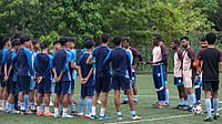 Special Arrangement : The U-17 men's football team.