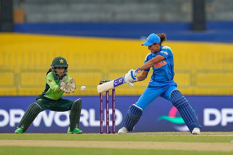 Womens Cricket WCup: IND-W vs PAK-W