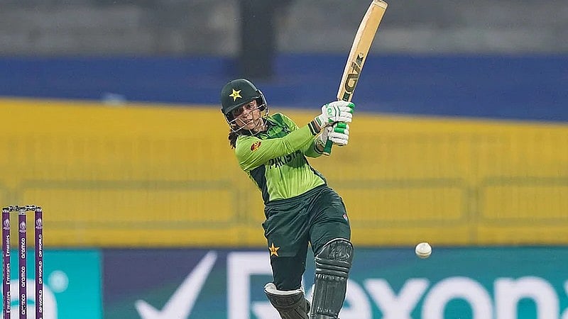 AP : Pakistan's Sidra Amin plays a shot during the ICC Women's Cricket World Cup match between India and Pakistan at Premadasa Stadium in Colombo, Sri Lanka.

