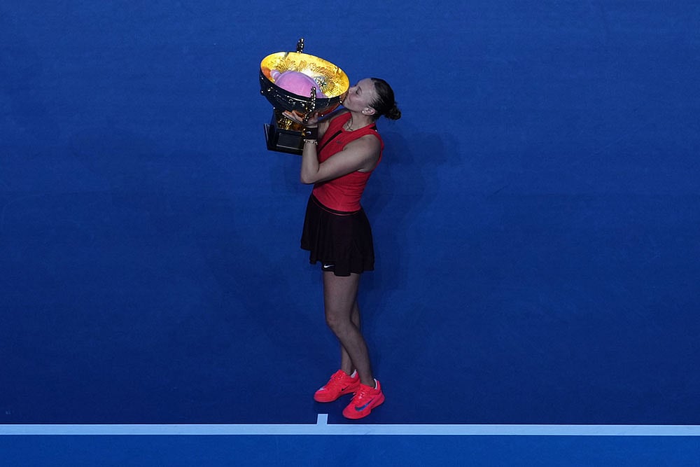 | Photo: AP/Andy Wong : China Open Tennis: Amanda Anisimova vs Linda Noskova