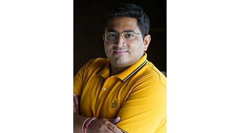 Dr. (Vaidya) Vivek Ahuja