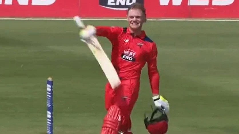 X/ muffadal_vohra : Jake Fraser-McGurk Smashes 29-Ball Century, Beats AB de Villiers’ List A Record