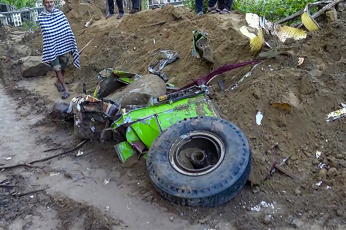 Himachal's Bilaspur bus landslide photos_1