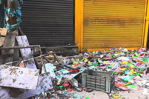 8 injured in scooters explosion in Kanpur