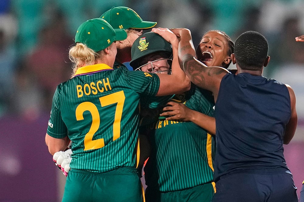 ICC Womens World Cup 2025 India Vs South Africa ODI cricket photos: Nadine de Klerk