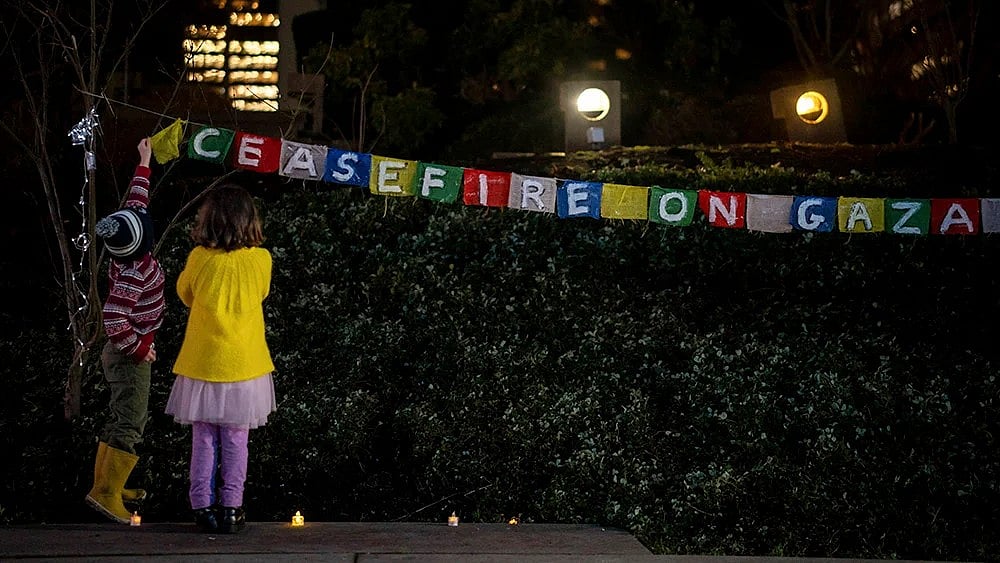 | Photo: Ethan Cairns/The Canadian Press via AP