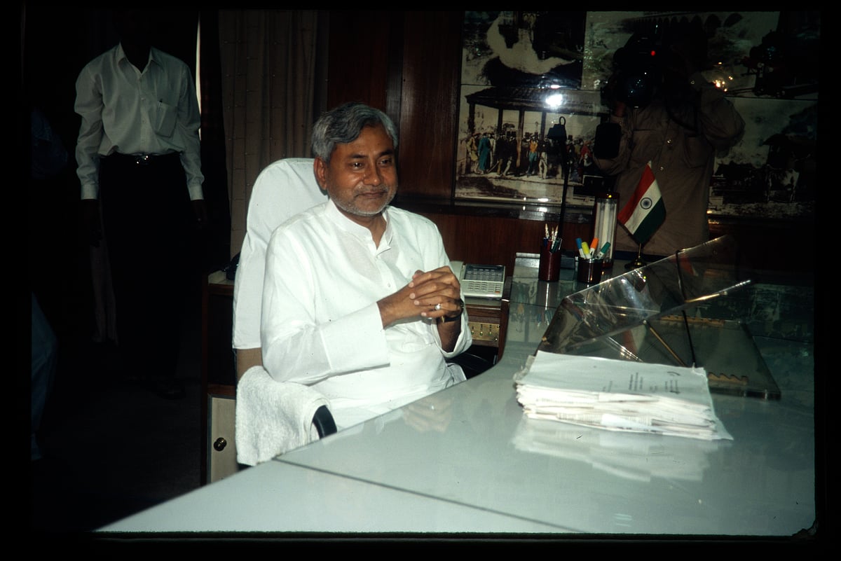 Outlook Archives : Nitish Kumar outmaneuvered Lalu’s dominant coalition through deft social engineering—a process that included strategic caste reclassification and targeted welfare-driven inclusion.