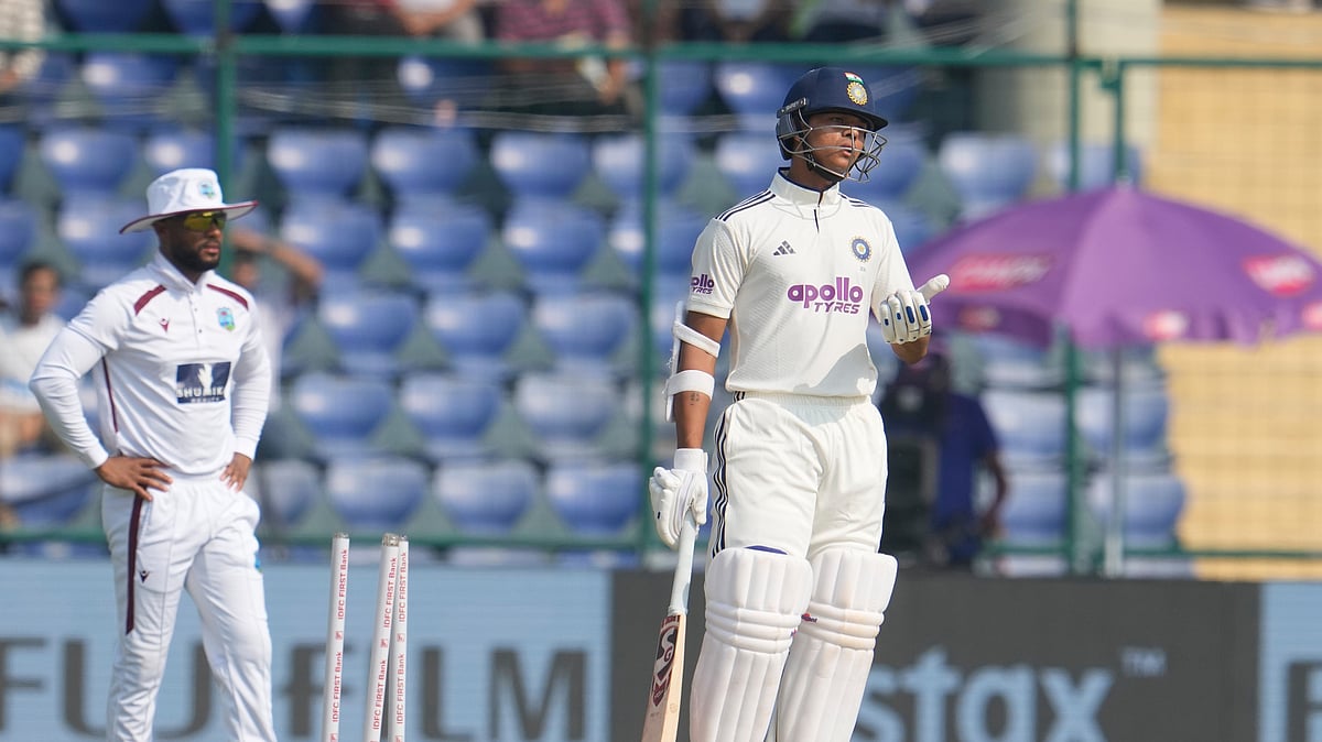 (AP Photo/Manish Swarup) : India's Yashasvi Jaiswal reacts after being run out on the second day of the second cricket test match between India and West Indies at the Arun Jaitley Stadium in New Delhi, India, Saturday, Oct.11, 2025.
