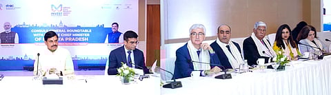 CM Dr. Mohan Yadav meeting with Maharashtra entrepreneurs to invest in Madhya Pradesh