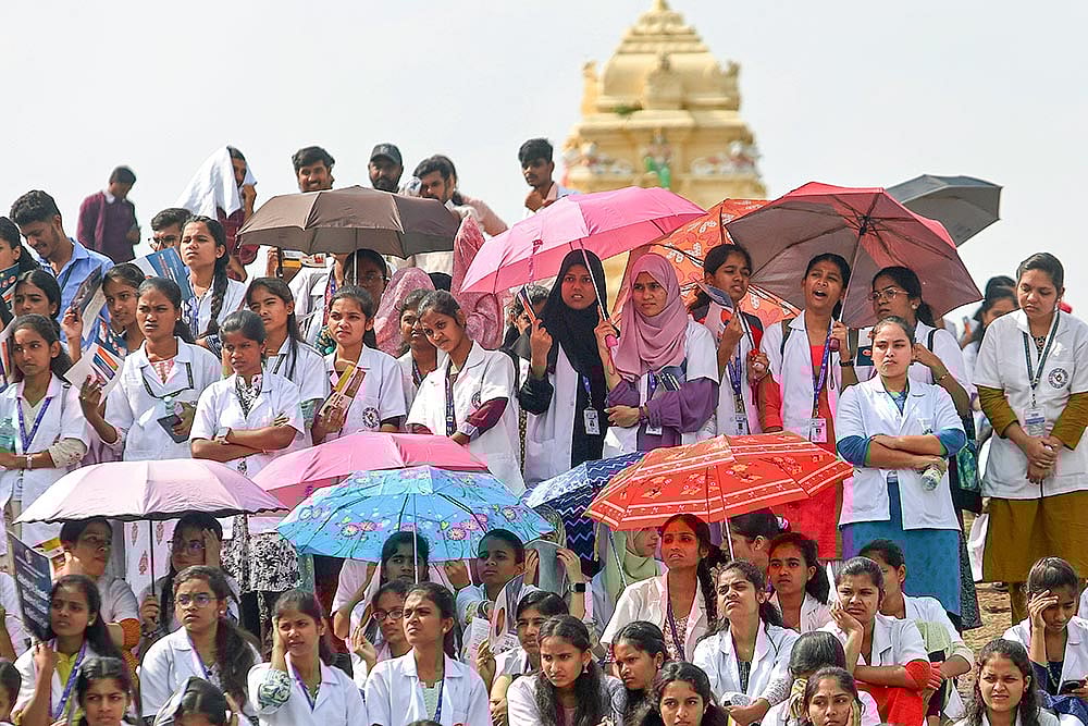 Medical students take to streets in Bengaluru for World Hospice and Palliative Care Day