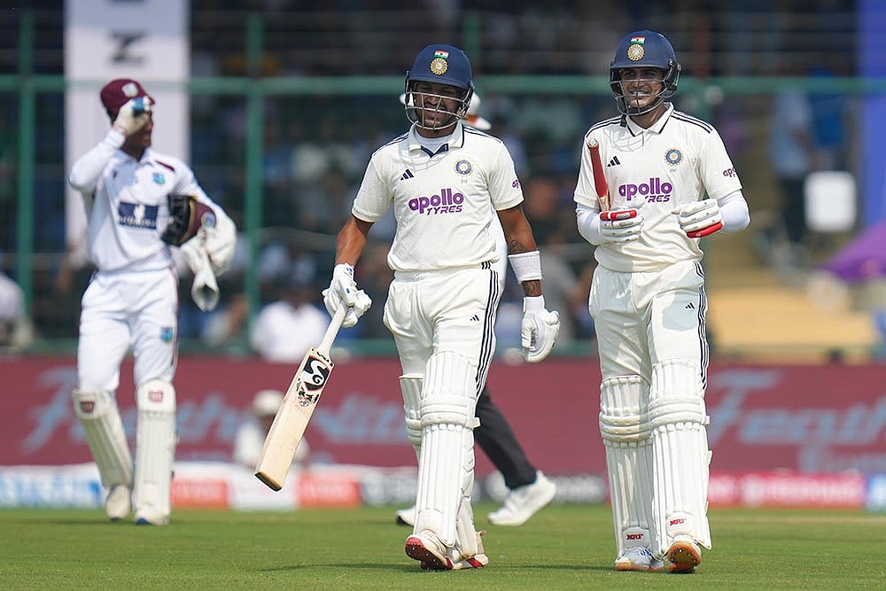 WI vs IND: 2nd Test Day 2