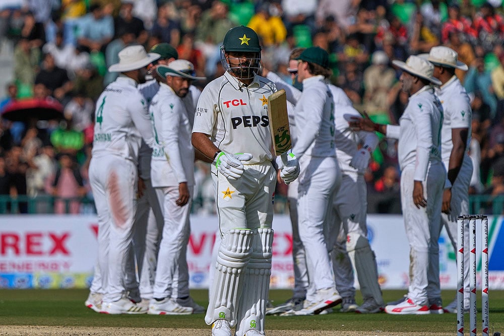 Pakistan Vs South Africa, 1st Test Day 1 pics From Lahores Gaddafi Stadium_Babar Azam
