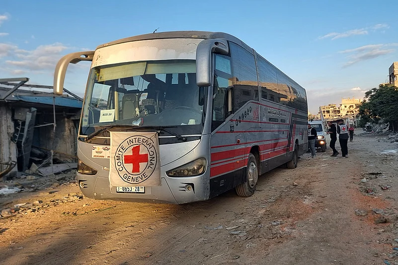 Israel Hamas Gaza war- Hostage release _Red Cross vehicle in Khan Younis